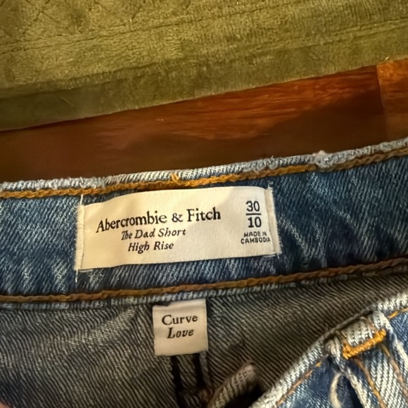 Abercrombie & Fitch Light Blue Jean Shorts - Picture 2 of 3